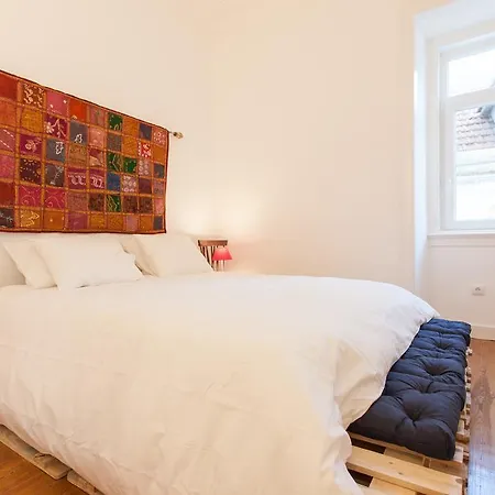 Cozzy Homes At Bairro Alto Lissabon
