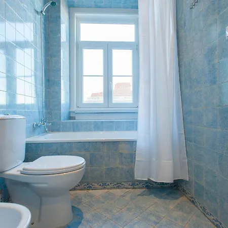 Апартаменты Cozzy Homes At Bairro Alto
