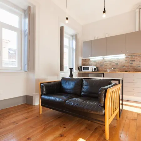 Cozzy Homes At Bairro Alto Лиссабон